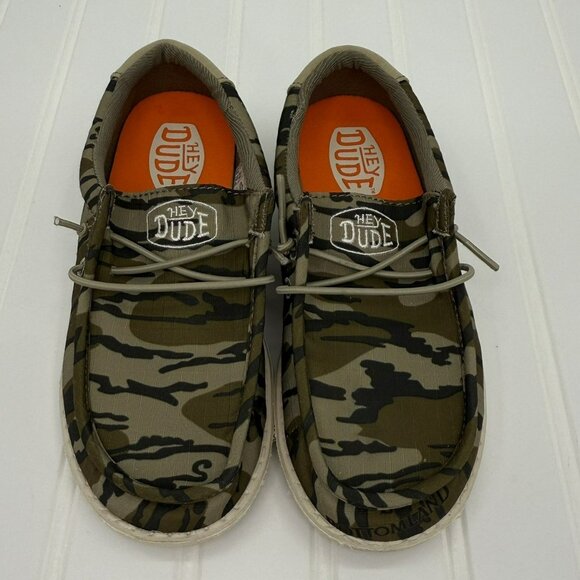Hey Dude Other - Hey Dude Youth Wally Mossy Oak Camo Shoes Size 1 YT1, EU 33, UK 1